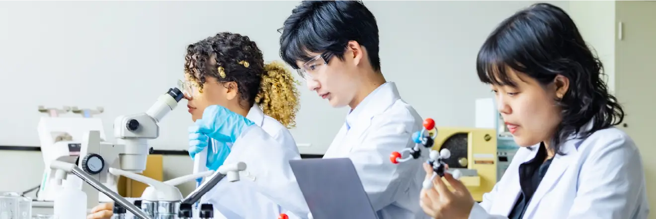 海外留学助成金情報